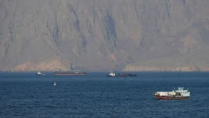 Tanker Reports New Explosions In Hormuz Amid Iran-Oman Talks