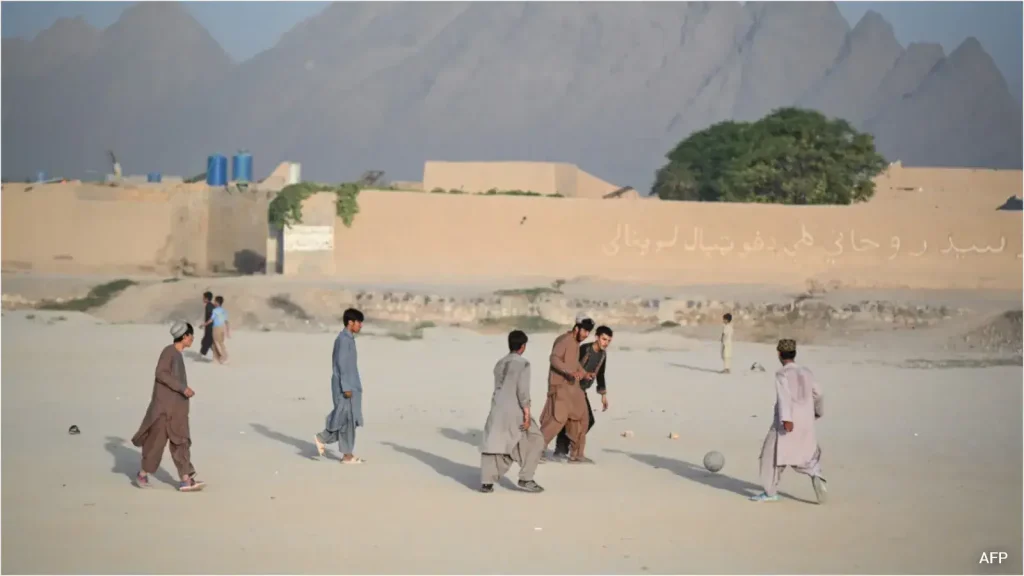 Five Years On, Taliban Builds Global Ties Despite Lack Of Recognition